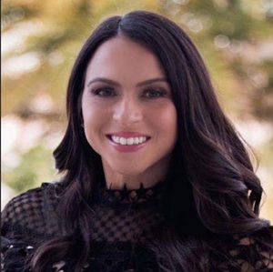 Meet your Posher, Victoria